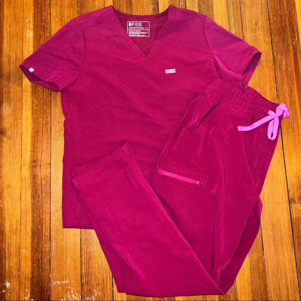 FIGS Dark Magenta Scrub Set